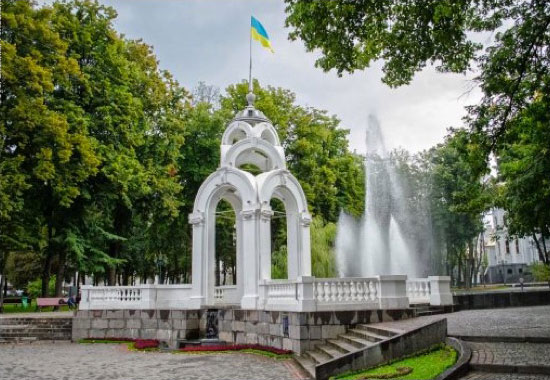 Фонтан “Зеркальная струя”